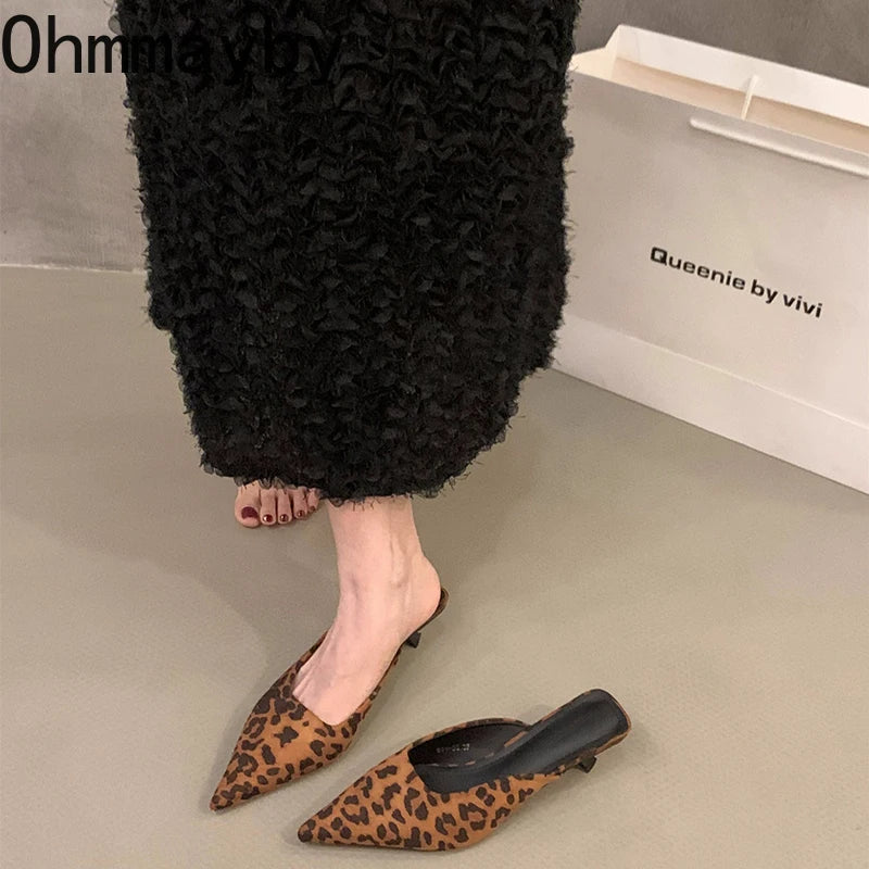 2025 designer dedo do pé apontado mulheres mules chinelos moda rasa penetraçã