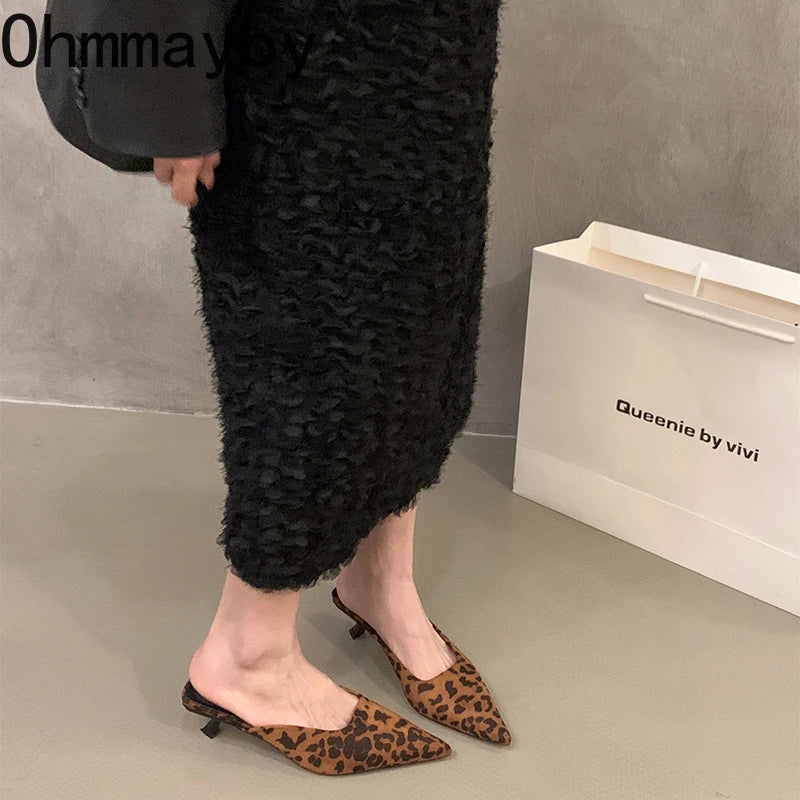 2025 designer dedo do pé apontado mulheres mules chinelos moda rasa penetraçã