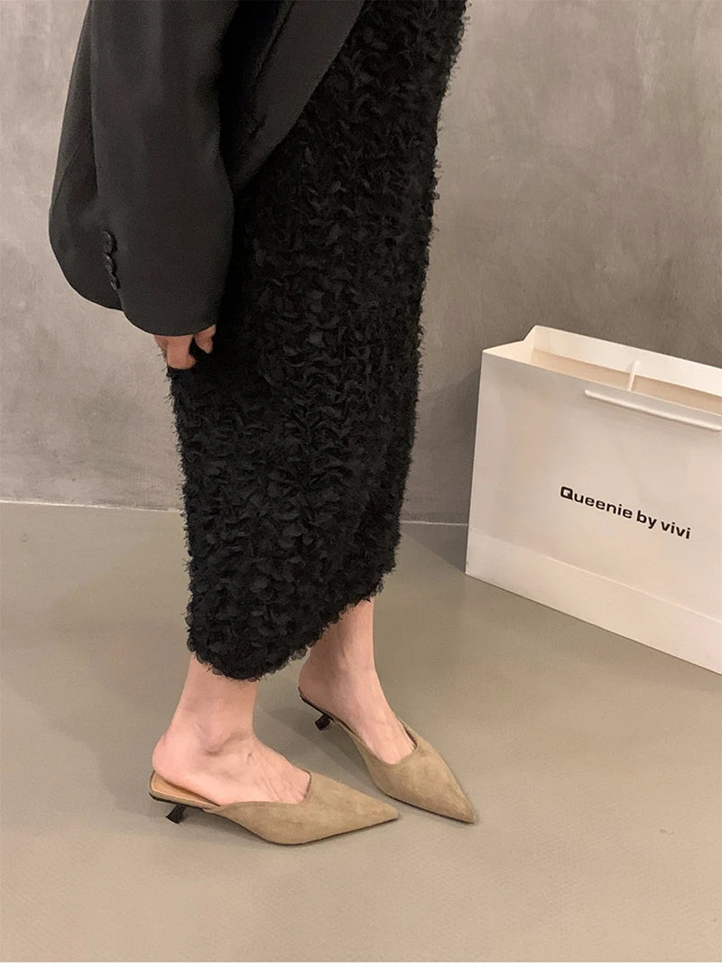 2025 designer dedo do pé apontado mulheres mules chinelos moda rasa penetraçã