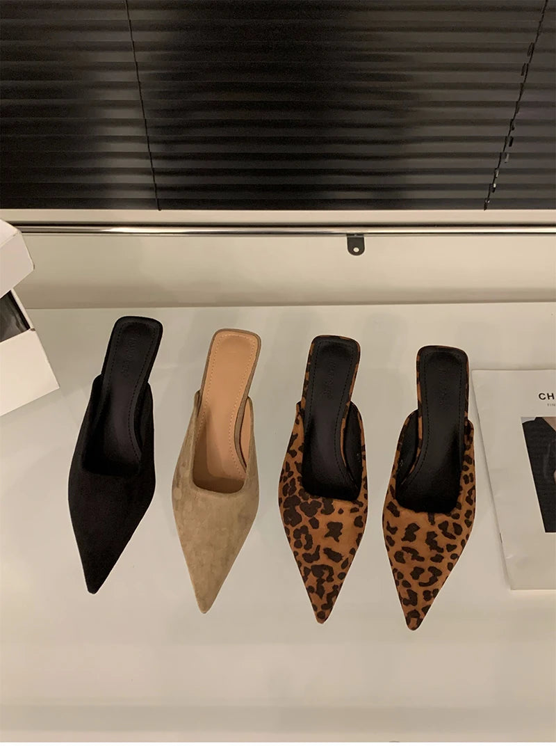 2025 designer dedo do pé apontado mulheres mules chinelos moda rasa penetraçã
